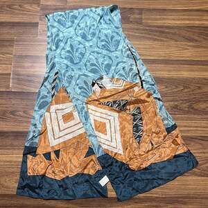 The Art Institute of Chicago Kabuki-Themed 100% Silk Scarf
